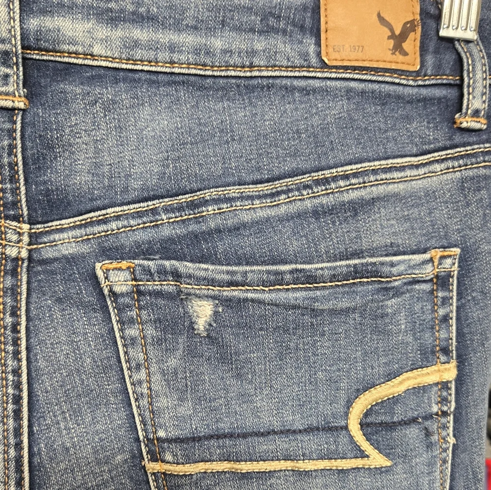 American Eagle Outfitters Super Stretch Denim Shorts Sz 6
